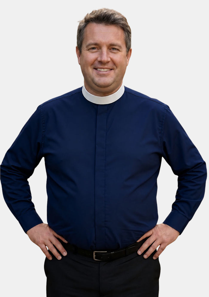 Chemise clergé bleu roi à col montant