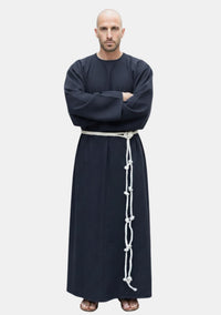 Robe de moine noire authentique
