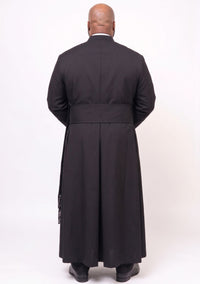 Vêtements noirs pour prêtres