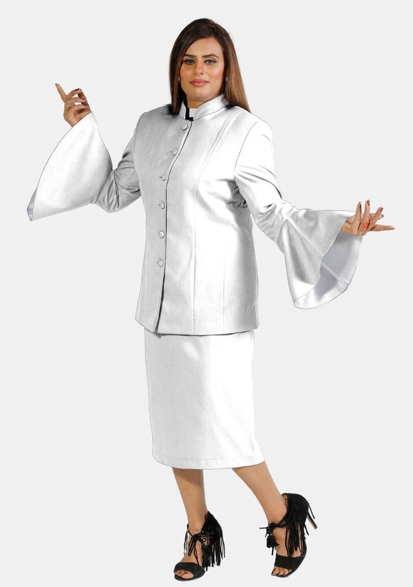 Costume d'ecclésiastique féminin à manches évasées, blanc