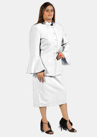 Costume d'ecclésiastique féminin à manches évasées, blanc