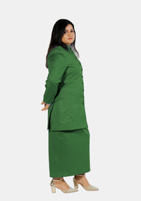 Costume de prêtre vert pour femme