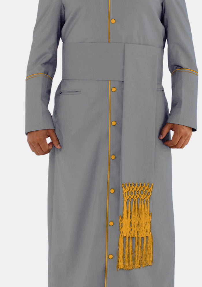 Ceinture grise avec franges nouées dorées