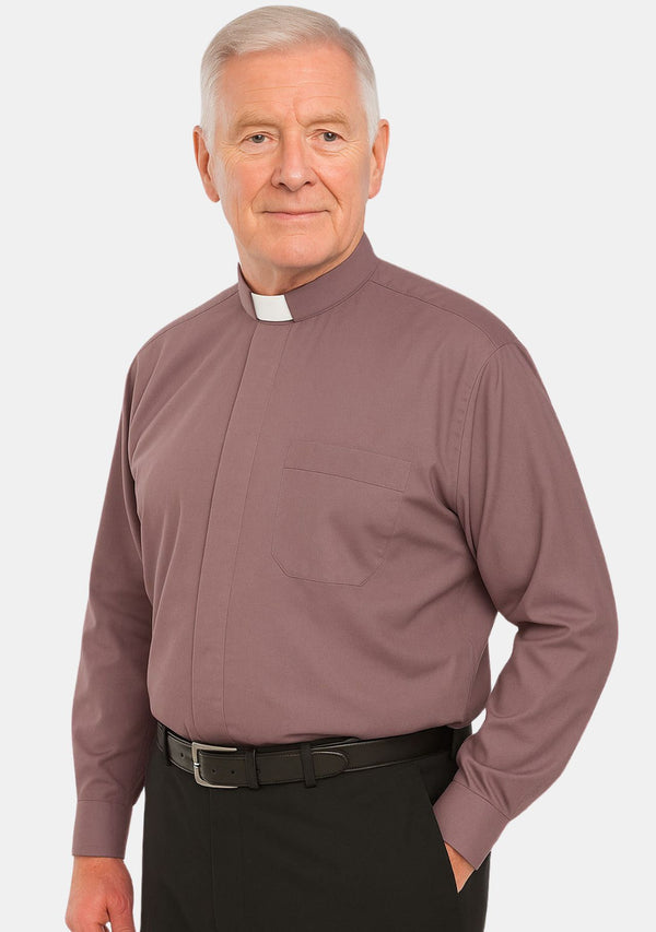 Chemise grise à col rabattu pour le clergé