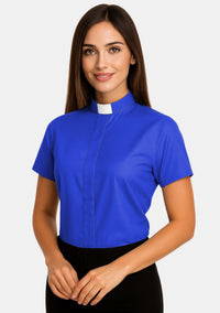 Chemise clergé à manches courtes et col à patte pour femme