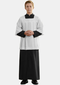 Surplis d'assistant d'autel à col carré