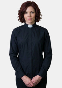 Chemise à col tab pour femme