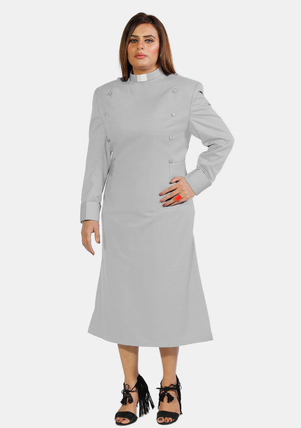 Robe de prêtre grise pour femme avec boutons de créateur