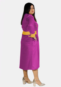 Robe de prêtre pour femme rouge violet avec boutons dorés