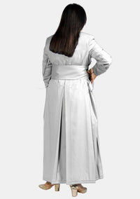 Soutane blanche pour femme à 33 boutons 