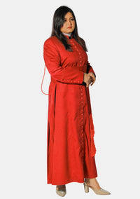 Soutane rouge cardinal glorieuse et glissante pour femme
