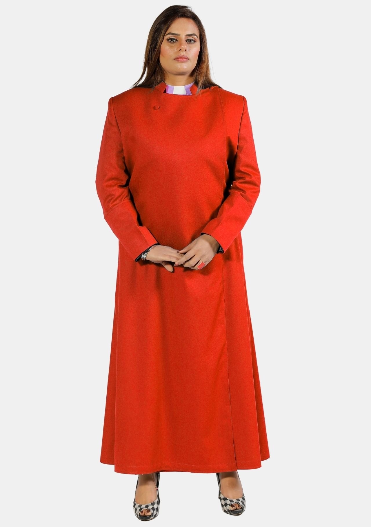 Soutane anglicane rouge radieuse pour femmes