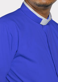 Chemise clergé bleu roi à col romain
