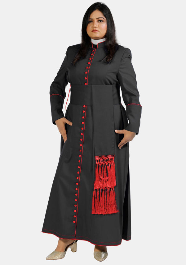 Soutane noire à passepoil rouge pour femme 